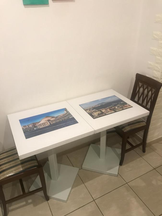 B&B Dimora Cirillo Naples Luaran gambar