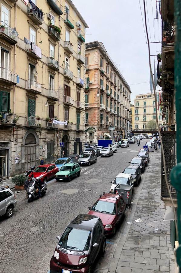 B&B Dimora Cirillo Naples Luaran gambar