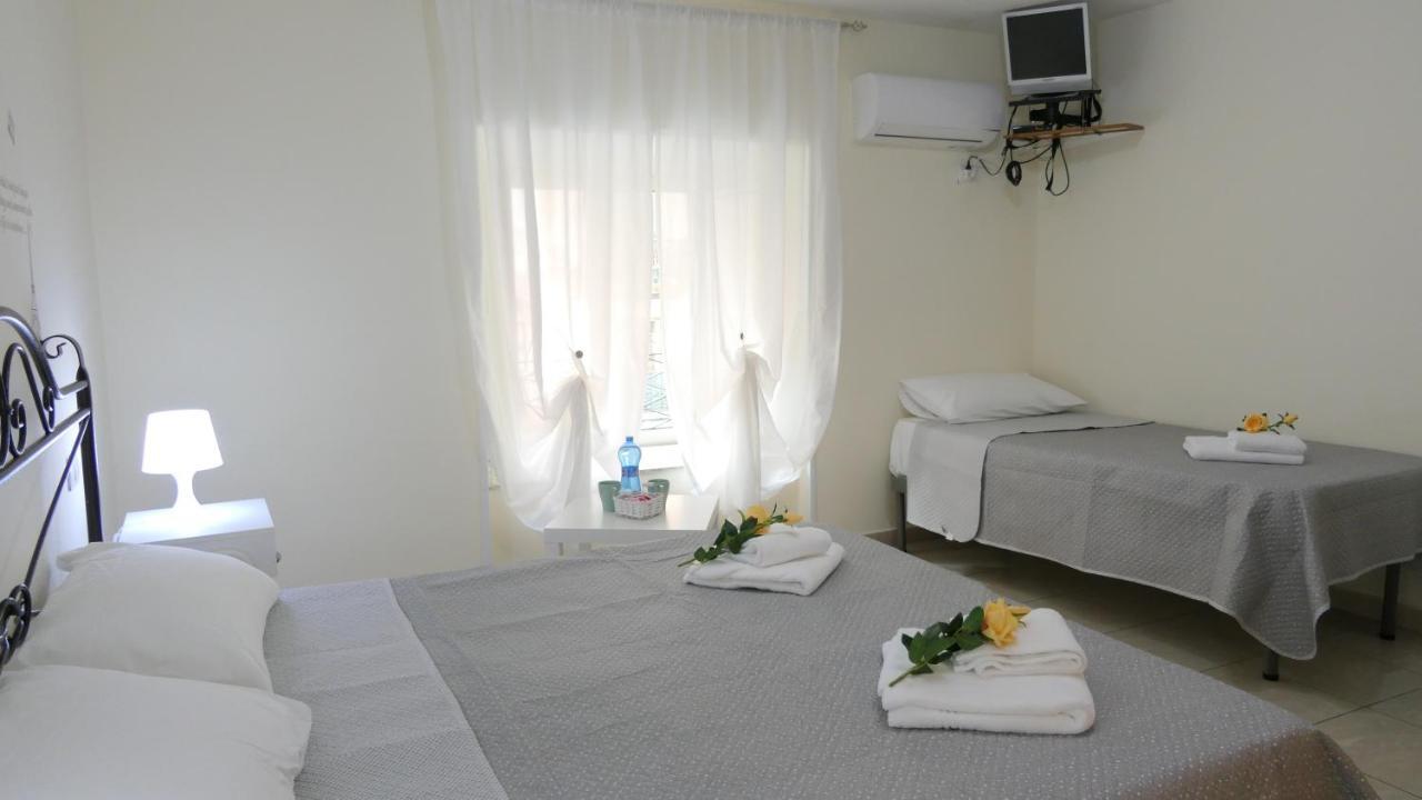 B&B Dimora Cirillo Naples Luaran gambar