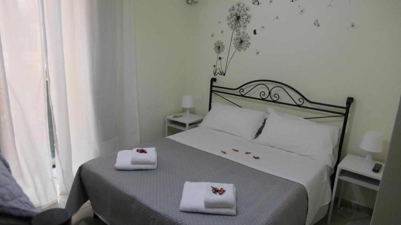 B&B Dimora Cirillo Naples Luaran gambar