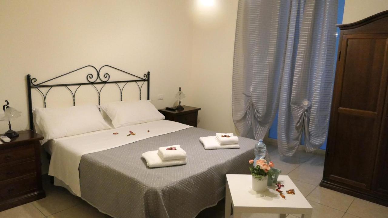 B&B Dimora Cirillo Naples Luaran gambar