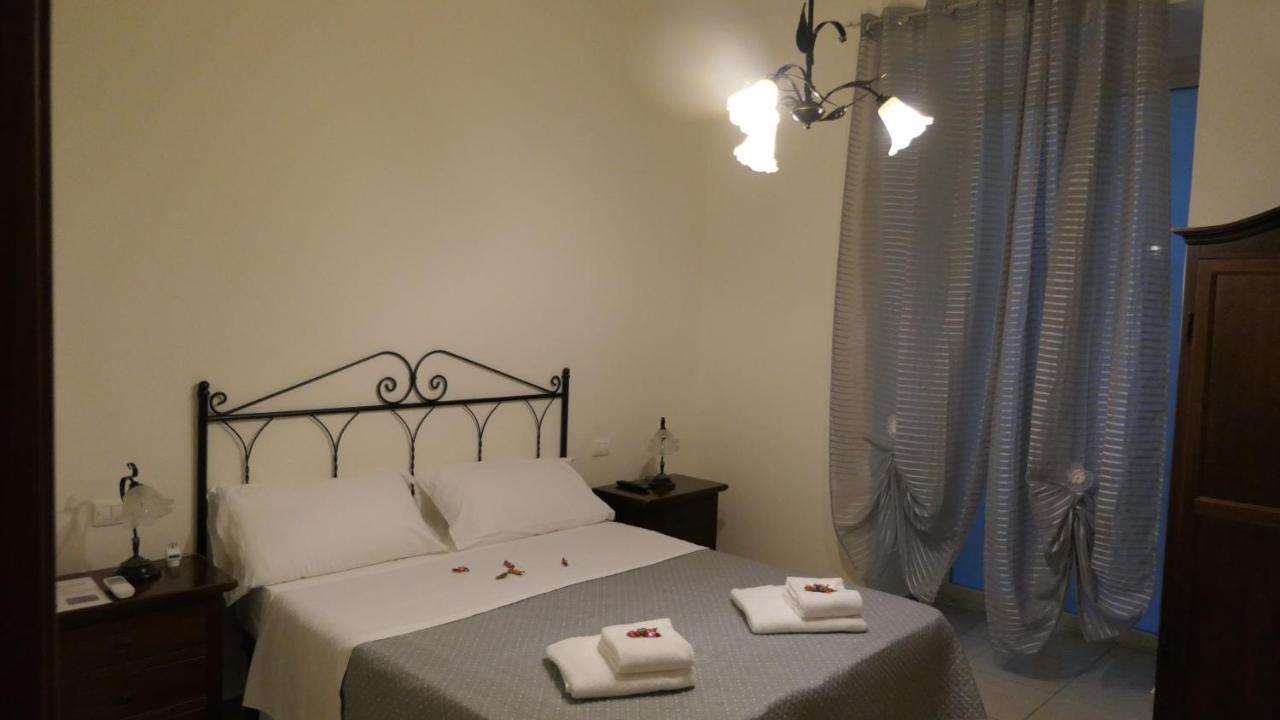 B&B Dimora Cirillo Naples Luaran gambar