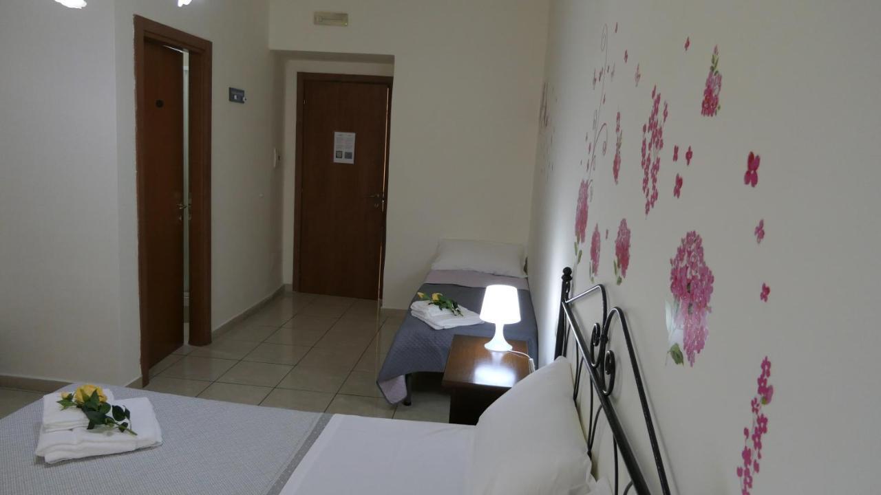 B&B Dimora Cirillo Naples Luaran gambar